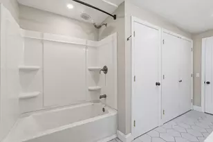 681 Center St, Ludlow, MA 01056 - Photo 11