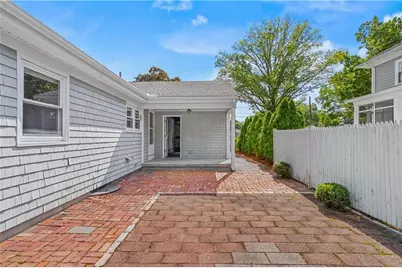 19 Beaumont Street, East Providence, RI 02916 - Photo 31