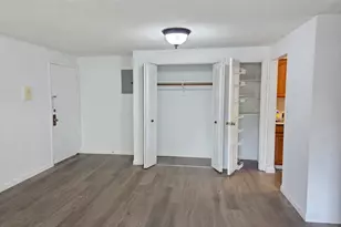 180 Main St, Bridgewater, MA 02324 - Photo 3