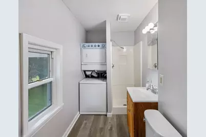 373 Highland St, Northbridge, MA 01534 - Photo 15