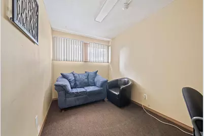 44 Diauto Dr, Randolph, MA 02368 - Photo 13
