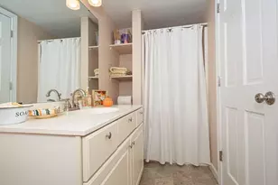 24 Lake St, Hudson, MA 01749 - Photo 11