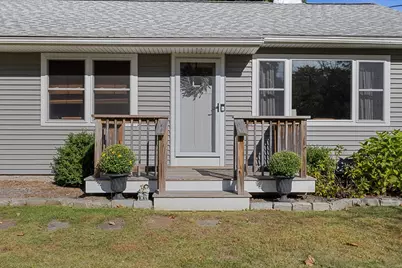39 E Charlton Rd, Spencer, MA 01562 - Photo 3
