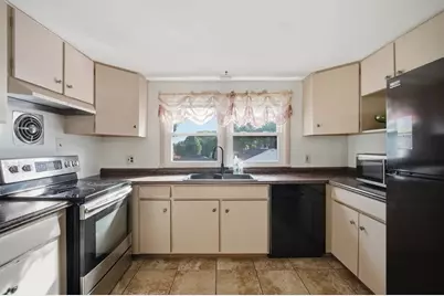 6 Sasur St, Palmer, MA 01080 - Photo 5