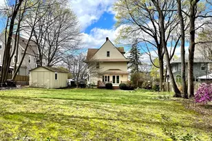 37 Gleason St, Medford, MA 02155 - Photo 27