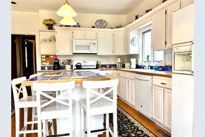 37 Gleason St, Medford, MA 02155 - Photo 7