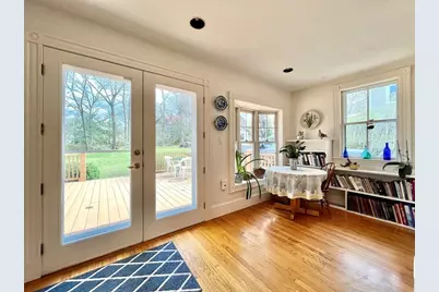 37 Gleason St, Medford, MA 02155 - Photo 11