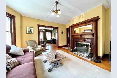 37 Gleason St, Medford, MA 02155 - Photo 5