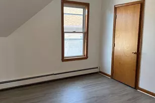 207 Middle St, Fall River, MA 02724 - Photo 7