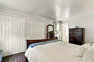 102 Sunderland Rd, Worcester, MA 01604 - Photo 19