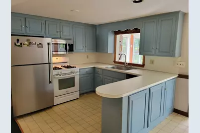 8 Westbury Way, Barnstable, MA 02635 - Photo 3