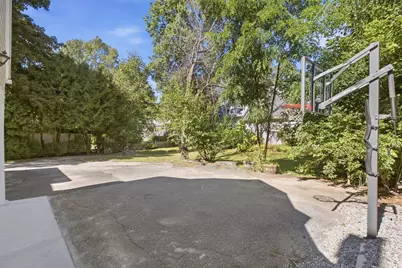128 Meadowbrook Rd, Longmeadow, MA 01106 - Photo 13