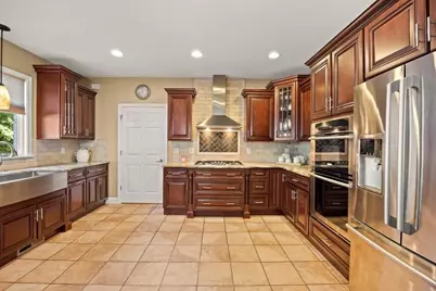84 Jane Howland Dr, Seekonk, MA 02771 - Photo 5