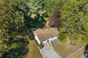 8 Yale St, Groveland, MA 01834 - Photo 29