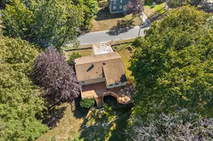 8 Yale St, Groveland, MA 01834 - Photo 27