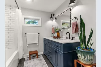 8 Yale St, Groveland, MA 01834 - Photo 13