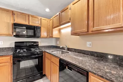 175 Littleton Road #B6, Chelmsford, MA 01824 - Photo 7