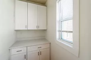 77 Nightingale St, Boston, MA 02124 - Photo 9