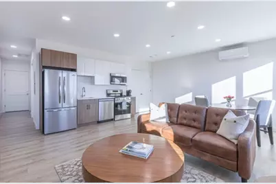 319 Broadway #302, Everett, MA 02149 - Photo 5
