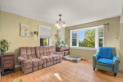 88 Bell St, North Brookfield, MA 01535 - Photo 11