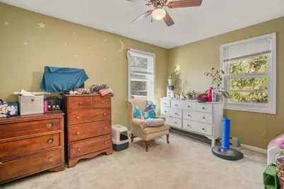 88 Bell St, North Brookfield, MA 01535 - Photo 15