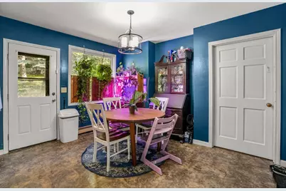 88 Bell St, North Brookfield, MA 01535 - Photo 9