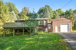 88 Bell St, North Brookfield, MA 01535 - Photo 1