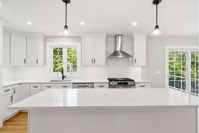 15 Reardon Rd, Billerica, MA 01821 - Photo 9