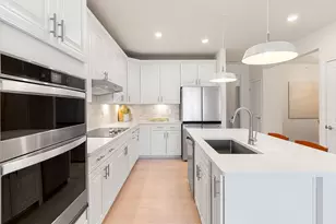 8310 Peters Farm Way, Westborough, MA 01581 - Photo 5