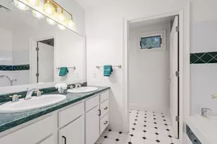 303 Pine St, Stoughton, MA 02072 - Photo 25