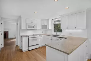 32 Greengate Rd, Falmouth, MA 02540 - Photo 5