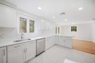 15 Maplewood Rd, Tewksbury, MA 01876 - Photo 9