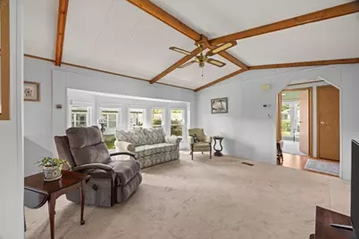 6 Viola Dr, Plainville, MA 02762 - Photo 5