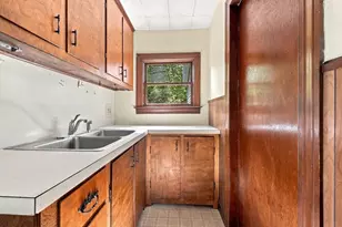 44 Margin St, Worcester, MA 01604 - Photo 13
