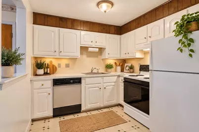 20 Williamsburg Ct. #2, Shrewsbury, MA 01545 - Photo 15