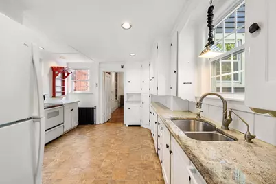 154 High St, Newburyport, MA 01950 - Photo 27