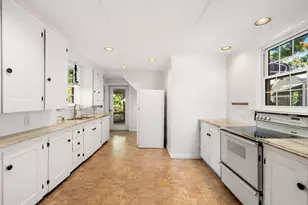 154 High St, Newburyport, MA 01950 - Photo 25