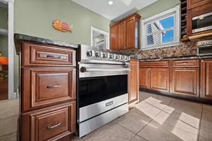 181 Main, Kingston, NH 03848 - Photo 11