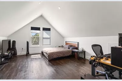 8 Murray Hill Rd #2, Malden, MA 02148 - Photo 5