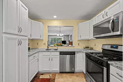 396 Boston Road #406, Billerica, MA 01821 - Photo 5