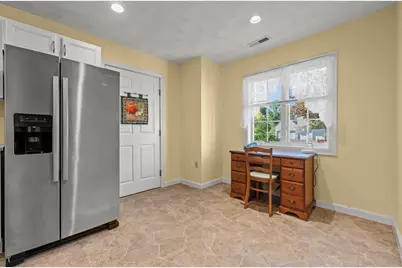 396 Boston Road #406, Billerica, MA 01821 - Photo 9