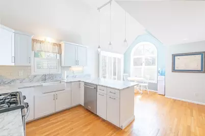 34 Polaris Dr, Mashpee, MA 02649 - Photo 9