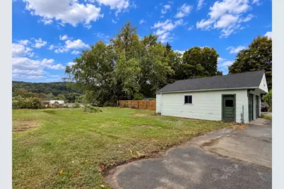1266 South Main St, Palmer, MA 01069 - Photo 3