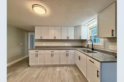 1266 South Main St, Palmer, MA 01069 - Photo 5