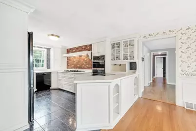 844 W Yarmouth, Yarmouth, MA 02675 - Photo 9