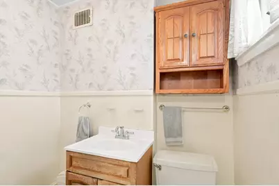 164 Burrill St, Swampscott, MA 01907 - Photo 13