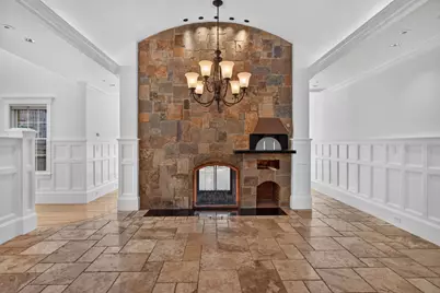 68 W Hill Ave, Melrose, MA 02176 - Photo 7
