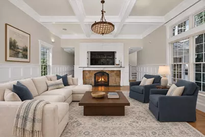 68 W Hill Ave, Melrose, MA 02176 - Photo 11