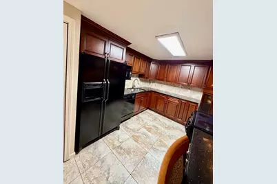 30 Revere Beach Pkwy #711, Medford, MA 02155 - Photo 3