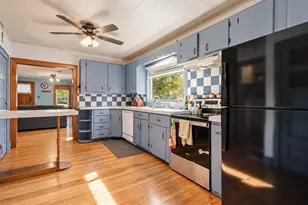 575 Main St, Wilbraham, MA 01095 - Photo 17